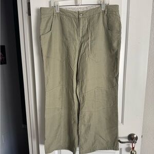 ATHLETA, soft, light khaki/greenish, never worn